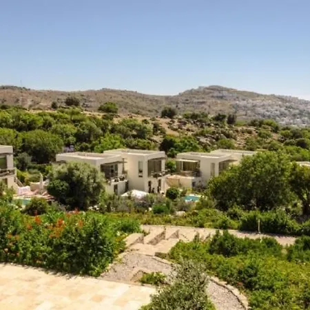 Geris Sleeps 6 With Pool And Air Con * Giris